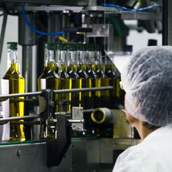 el_renieris_greek_olive_oil_bottling_plant_2